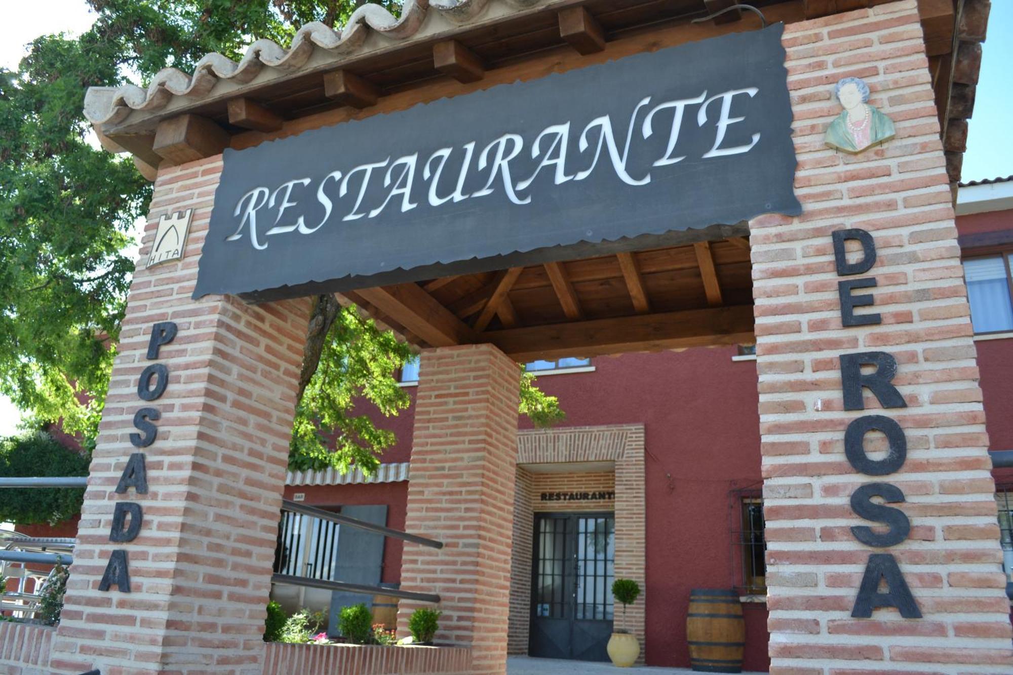 La Posada De Rosa Hita Exterior photo